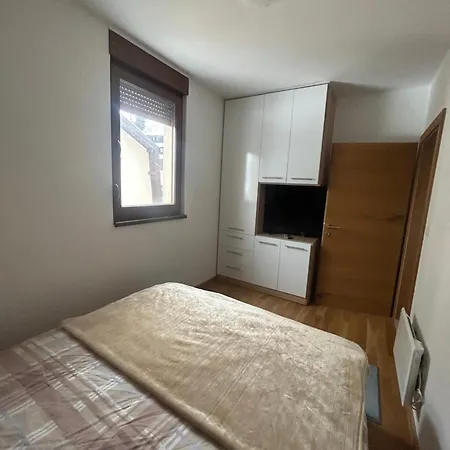 Apartman Sm - 2 Bedrooms *
